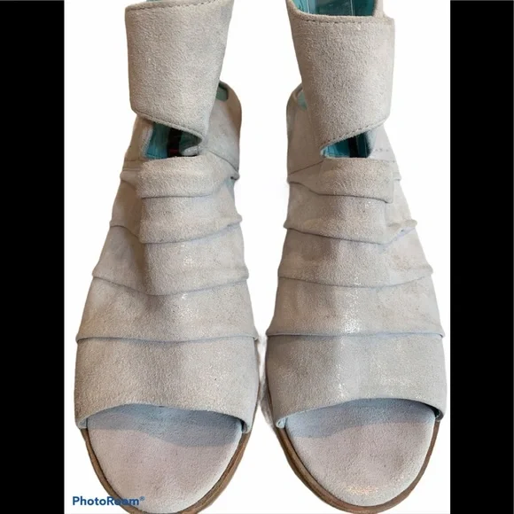 Everybody Fidele Dress Sandal - Picture 5 of 10